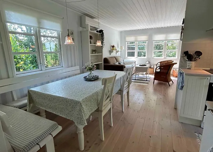 別荘 Idyllic On North Langeland